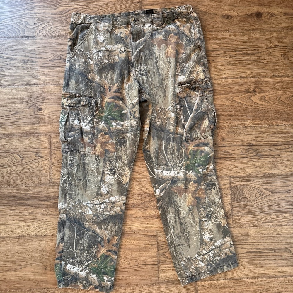 Kings Men's Camouflage Cargo Pants Large EUC real tree